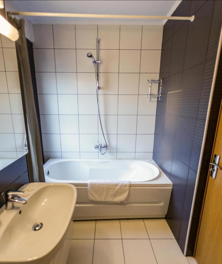 Apartament Business Langa Vivo Mall Leilighet Baia Mare Eksteriør bilde